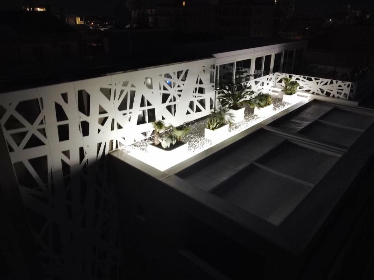 Hotel Iris Jesolo エクステリア 写真