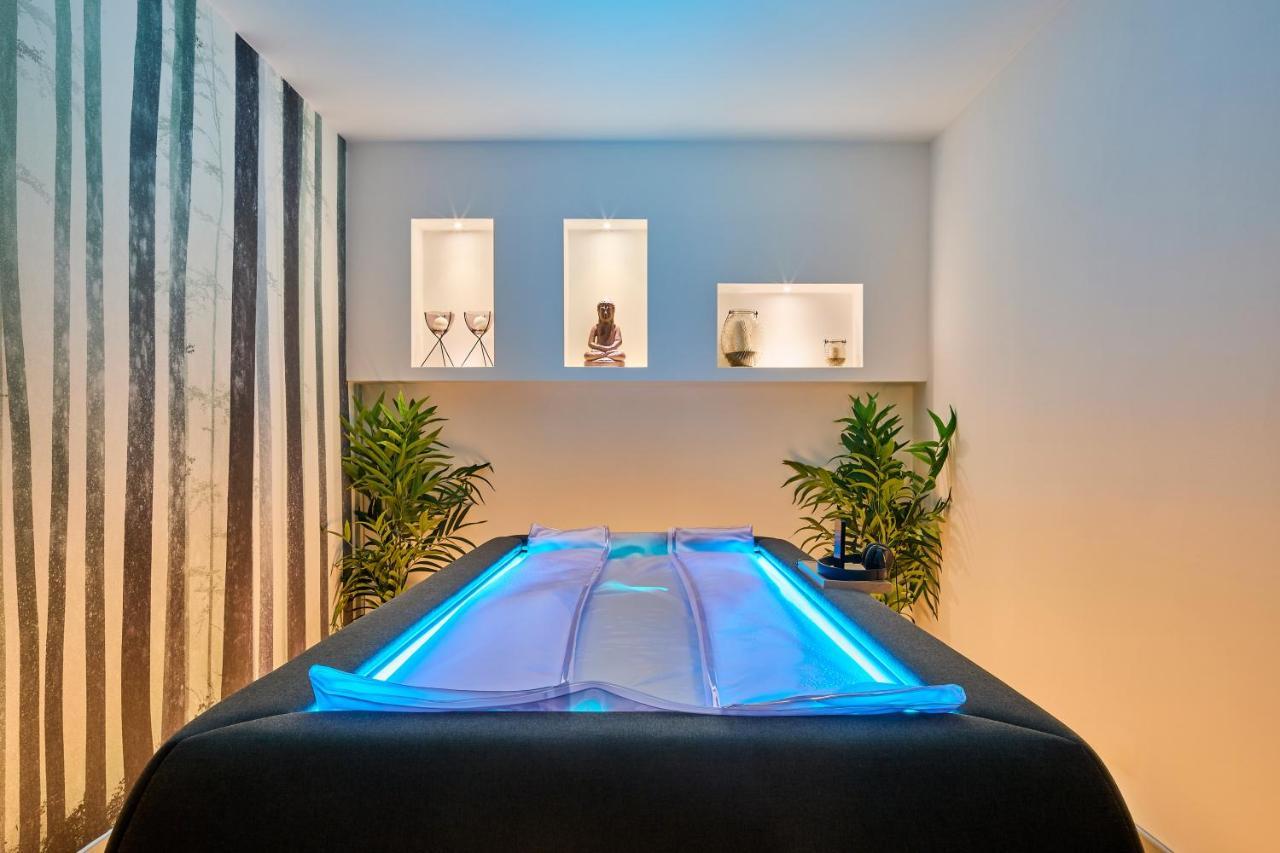 Hotel Iris Jesolo エクステリア 写真